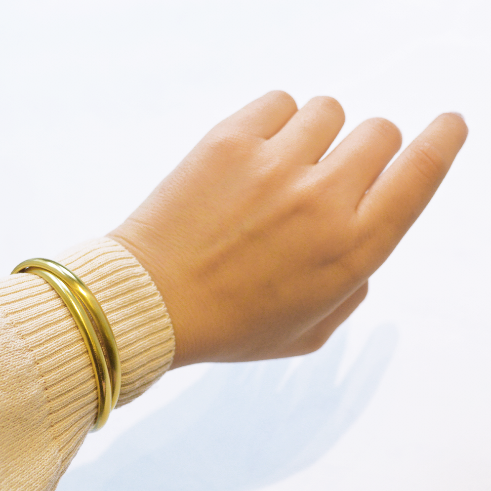 Semi round Cuff