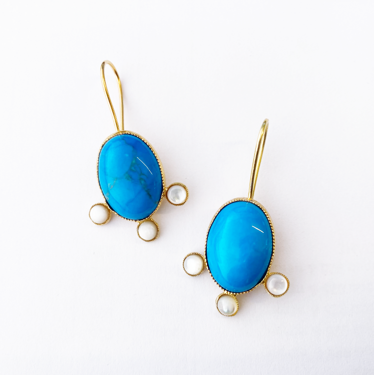 Calla Earrings