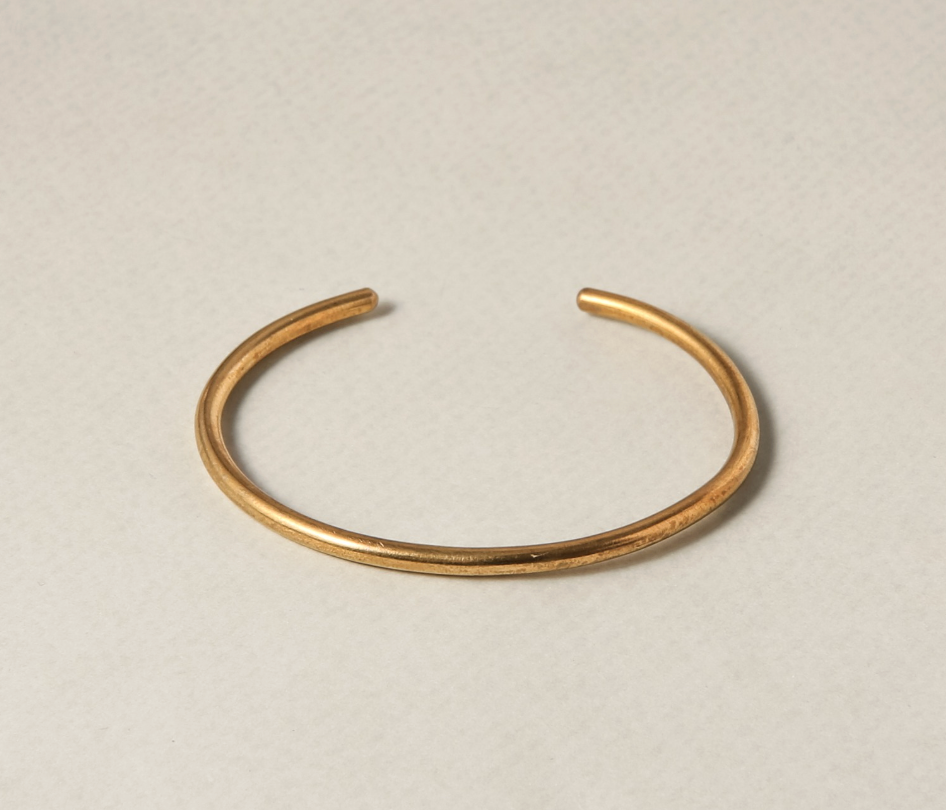 Linea Bangle
