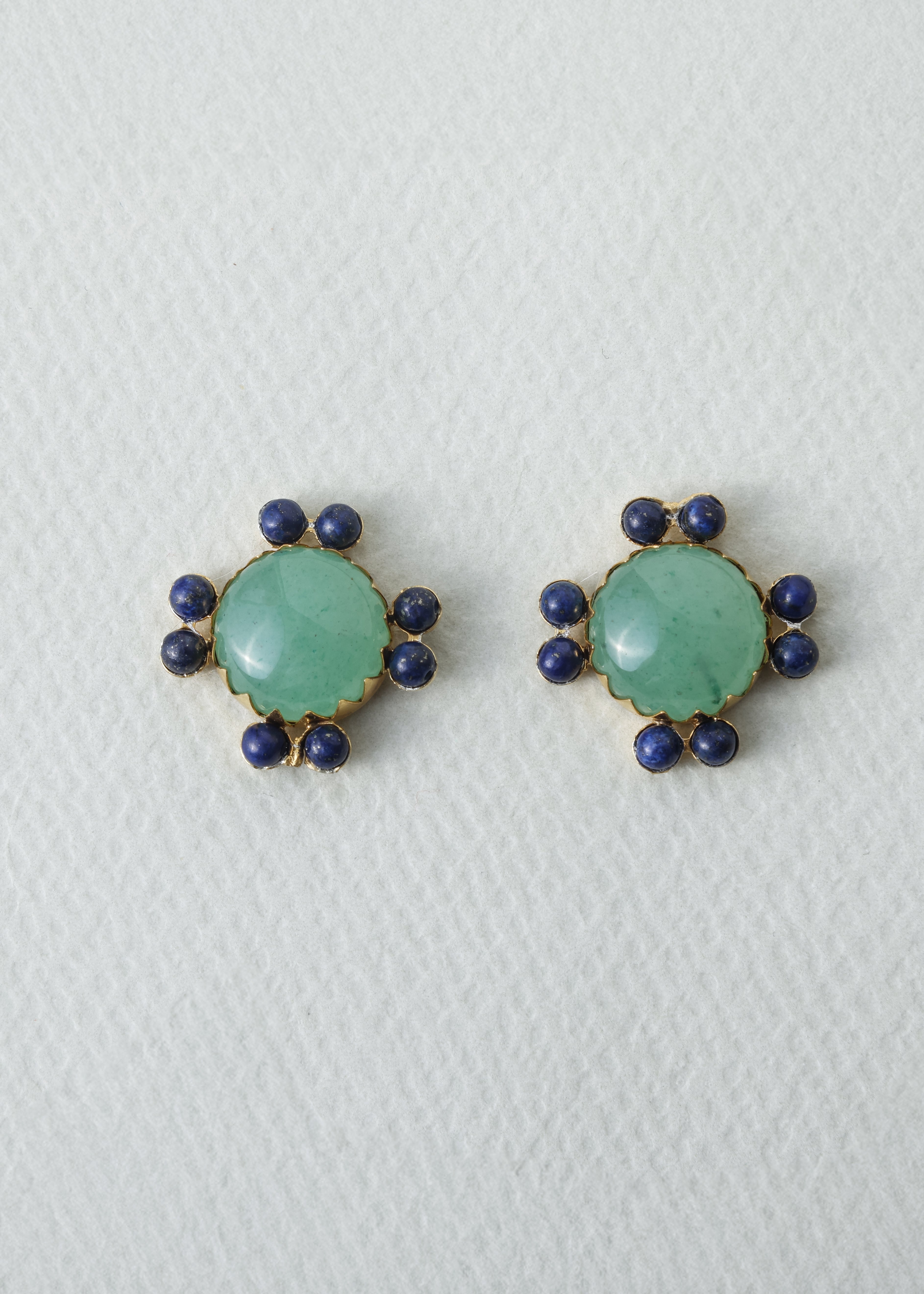 Izi Studs