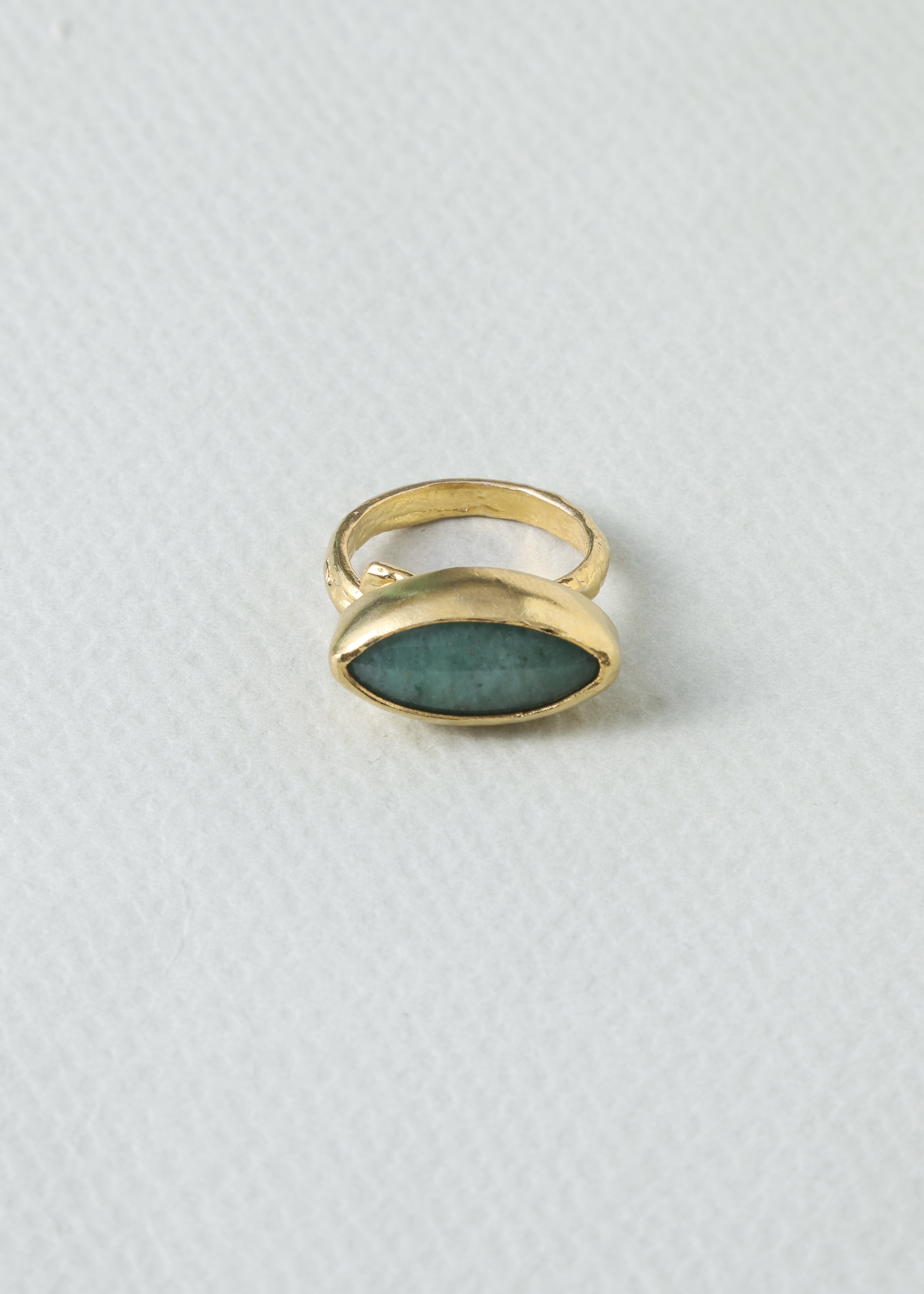 Natia Ring