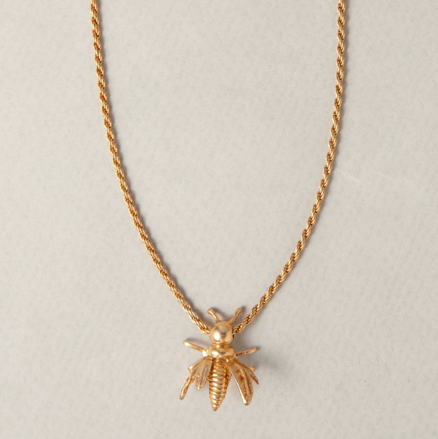 Bee Rope Pedant