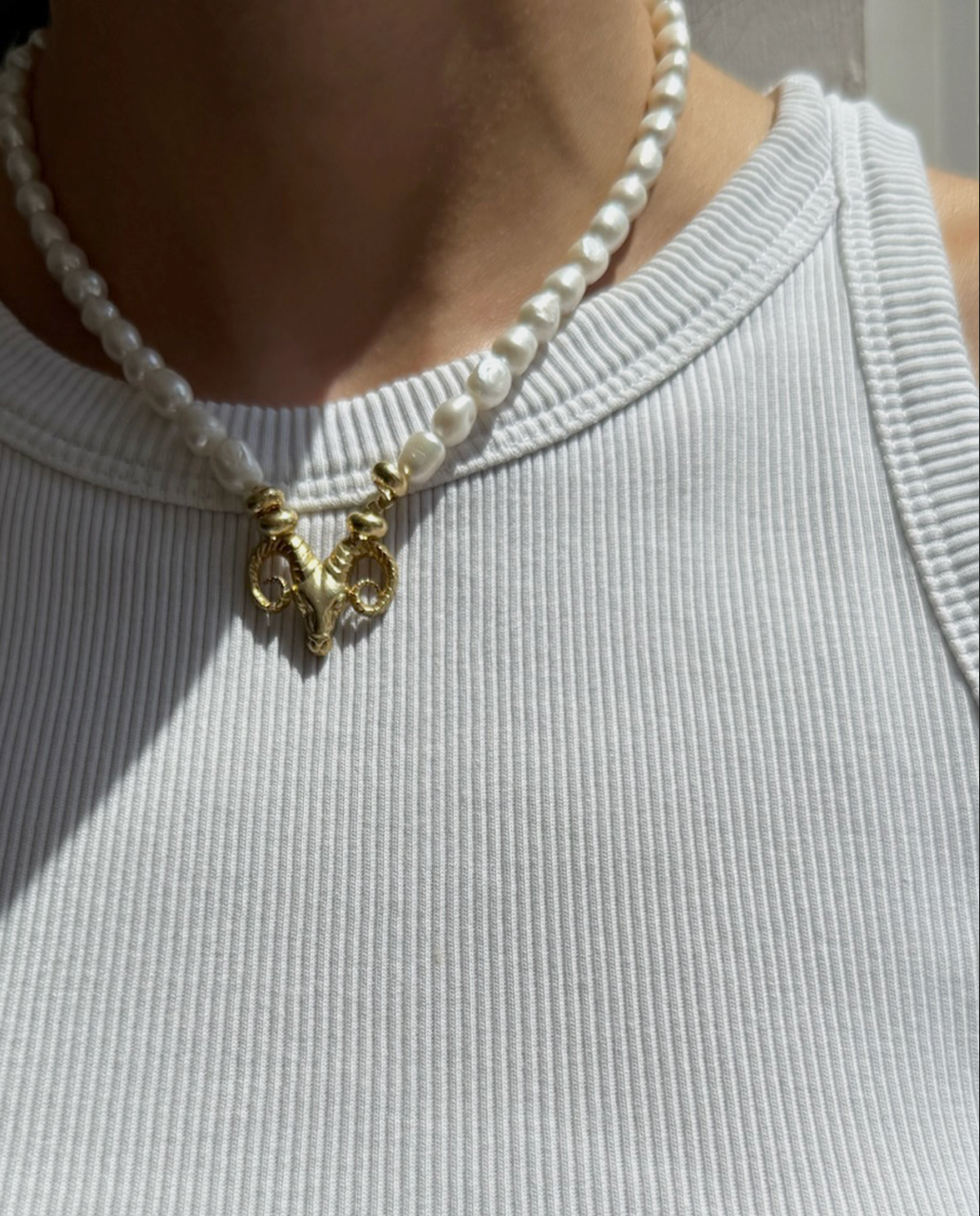 Agrino Pearl Necklace