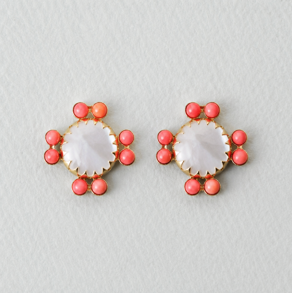 Izi Studs
