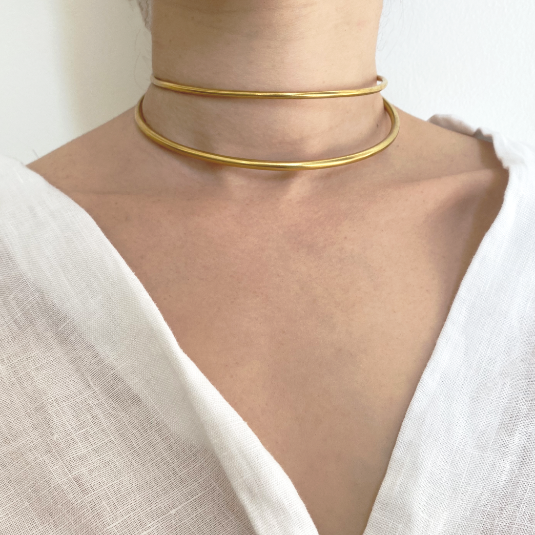 Bronze 2025 choker necklace