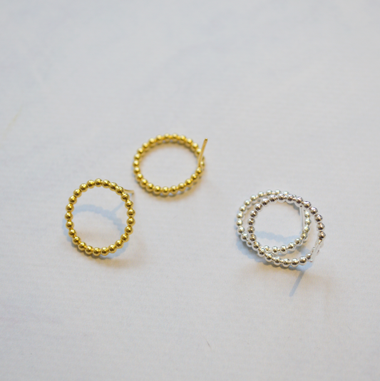 Textured Closed Hoops